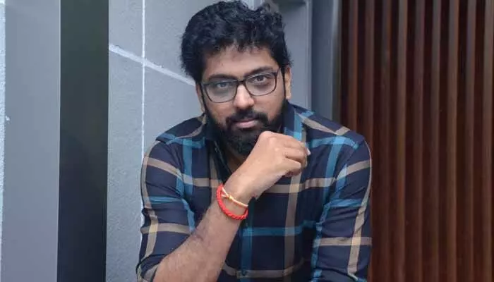 ఆ స్టార్ హీరో కోసం కథ రాస్తుంటే చాలా భయపడ్డా: వశిష్ట ఆ స్టార్ హీరో కోసం కథ రాస్తుంటే చాలా భయపడ్డా: వశిష్ట