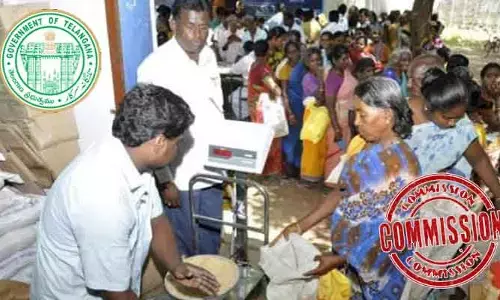 కమీషన్ అందక రేషన్ డీలర్ల గగ్గోలు.. రాష్ట్ర వ్యాప్తంగా రూ.115 కోట్లు పెండింగ్