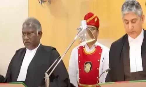 ఏపీ హైకోర్టు న్యాయమూర్తిగా జస్టిస్ బట్టు దేవానంద్ ప్రమాణం..