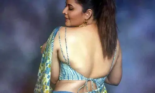 చాలుచాల్లెవమ్మ.. చెబుతే నమ్మేలా ఉండాలి.. నువ్వూ నీ ఏతులు.. అనసూయకు ఇచ్చిపడేసిన నెటిజన్స్