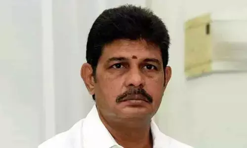 వైసీపీ మాజీ ఎమ్మెల్యే కిలారి రోశయ్యకు సీఐడీ నోటీసులు