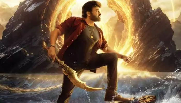 మెగాస్టార్ చిరంజీవి ‘విశ్వంభర’ మూవీలో ఐదుగురు హీరోయిన్స్.. డైరెక్టర్ షాకింగ్ కామెంట్స్ మెగాస్టార్ చిరంజీవి ‘విశ్వంభర’ మూవీలో ఐదుగురు హీరోయిన్స్.. డైరెక్టర్ షాకింగ్ కామెంట్స్