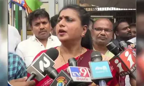 జగన్ భద్రతపై సర్కార్ నిర్లక్ష్యంగా వ్యవహరిస్తోంది.. మాజీ మంత్రి రోజా హాట్ కామెంట్స్