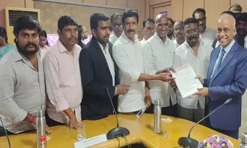 NHRC: కాంగ్రెస్ పాలనపై ఎన్‌హెచ్ఆర్సీ క‌మిష‌నర్‌కు బీఆర్ఎస్ ఫిర్యాదు