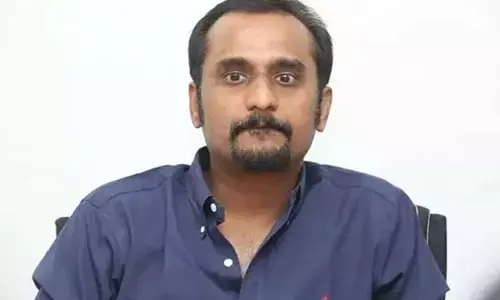 ఏ రాజకీయనాయకుడికి నేను బానిసను కాదు..డైరెక్టర్ దేవకట్టా సెన్సేషనల్ కామెంట్స్
