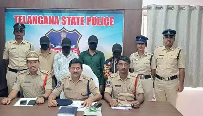 అక్రమ సంబంధంతో భర్తను చంపేందుకు భార్య కుట్ర అక్రమ సంబంధంతో భర్తను చంపేందుకు భార్య కుట్ర