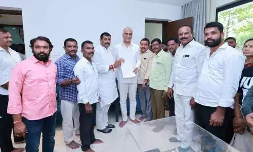 రైతులకు న్యాయం జరిగే వరకు అండగా ఉంటాం : హరీష్ రావు