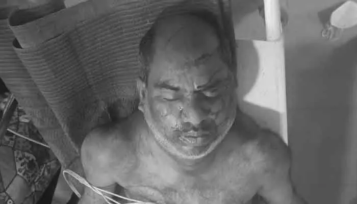 ఎన్టీపీసీ టౌన్షిప్ పీటీఎస్లో దారుణ హత్య..డబ్బుల కోసం ఘర్షణ! ఎన్టీపీసీ టౌన్షిప్ పీటీఎస్లో దారుణ హత్య..డబ్బుల కోసం ఘర్షణ!