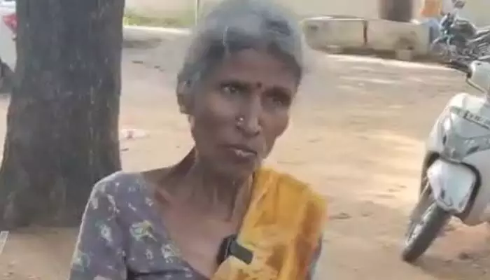 జగిత్యాలలో షాకింగ్ ఘటన..పెన్షన్ ఇప్పిస్తానని పుస్తెలతాడు కొట్టేసిన దొంగ జగిత్యాలలో షాకింగ్ ఘటన..పెన్షన్ ఇప్పిస్తానని పుస్తెలతాడు కొట్టేసిన దొంగ