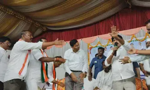 బీఆర్ఎస్ vs కాంగ్రెస్.. ఒకరిపై ఒకరు మాటల యుద్ధం