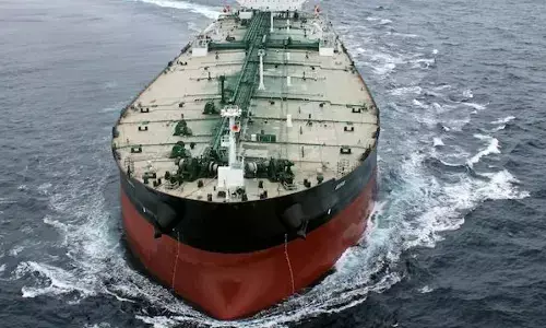 Indian Oil Companies: భారతీయ చమురు కంపెనీలపై అమెరికా ఆంక్షలు