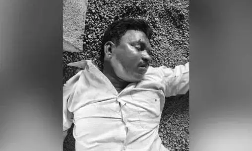 వైన్స్ పర్మిట్ రూమ్‌లో మద్యం తాగుతూ వ్యక్తి మృతి