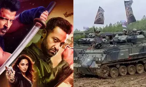 ఆర్మీ దుస్తుల్లో Jr.NTR అభిమానుల క్రేజీ పరేడ్