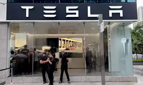 Tesla: దేశంలో తొలి ఛార్జింగ్ స్టేషన్‌ ప్రారంభించనున్న టెస్లా