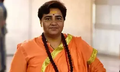 మోడీ పేరు చెప్పాలని ఒత్తిడి చేసారు : ప్రజ్ఞా ఠాకూర్