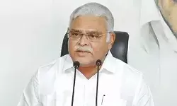 సాయికృష్ణ మిస్సింగ్ కేసుపై మరోసారి అంబటి సంచలన వ్యాఖ్యలు సాయికృష్ణ మిస్సింగ్ కేసుపై మరోసారి అంబటి సంచలన వ్యాఖ్యలు