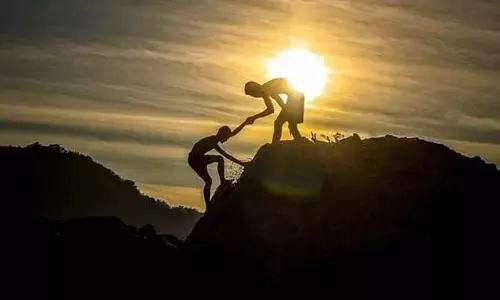 అలాంటి ఫ్రెండ్స్‌ను అస్సలు వదులుకోకండి.. తెలంగాణ పోలీసుల సూచన