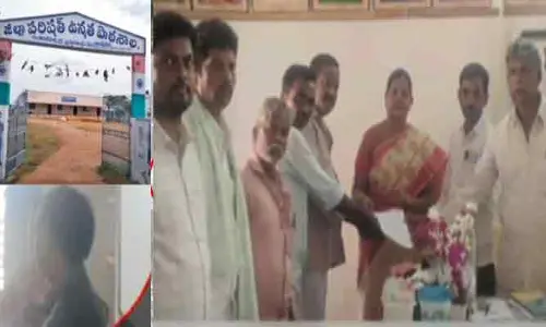 టీచర్ అసభ్య ప్రవర్తన.. తల్లిదండ్రులు ఏం చేశారంటే..!