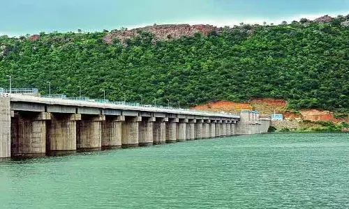 Pulichintala: గేట్లు మూసివేత