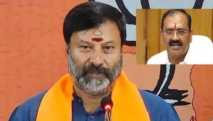 ‘భక్తుల ఆధార్ వివరాలు అడిగితే.. అసత్య ప్రచారం చేస్తారా?’: భాను ప్రకాష్ రెడ్డి ‘భక్తుల ఆధార్ వివరాలు అడిగితే.. అసత్య ప్రచారం చేస్తారా?’: భాను ప్రకాష్ రెడ్డి