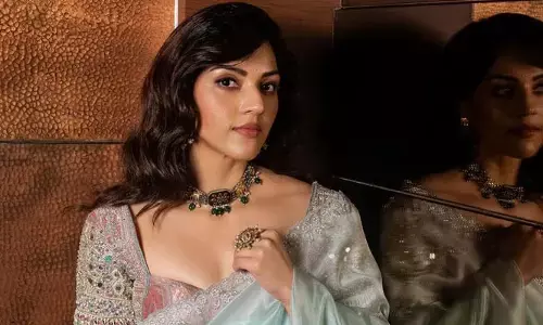 డిఫెరెంట్ అవుట్ ఫిట్‌లో మెగా బ్యూటీ.. వావ్ సో సెక్సీ అంటూ కామెంట్స్
