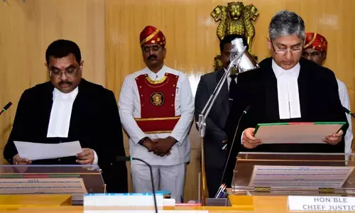 రాష్ట్ర హైకోర్టు అదనపు న్యాయమూర్తిగా జస్టిస్ తుహిన్ ప్రమాణం