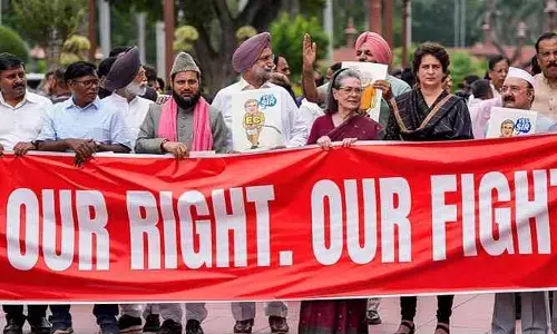 Parliament: ఎస్ఐఆర్‌పై పట్టువీడని ప్రతిపక్షాలు.. ఉభయసభల్లో ఆందోళన