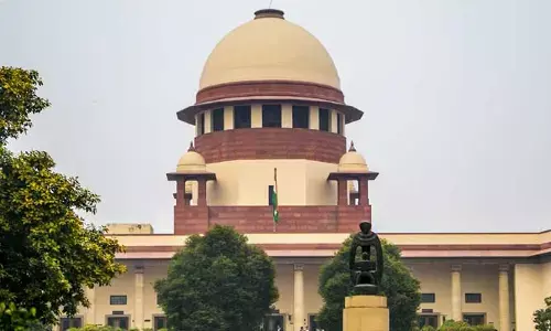 Supreme Court: పథకాల ప్రకటనల్లో సీఎం ఫోటోలు ఓకే.. మద్రాసు హైకోర్టు తీర్పును కొట్టేసిన సుప్రీం