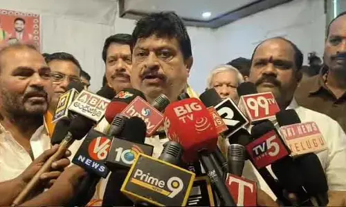 బీసీ రిజర్వేషన్ పై కాంగ్రెస్ డ్రామాలు :  బీజేపీ రాష్ట్ర అధ్యక్షుడు
