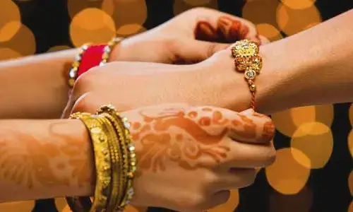 రాఖీ పౌర్ణమి వేళ మహిళలకు గుడ్ న్యూస్.. ఏపీ కేబినెట్ కీలక నిర్ణయం