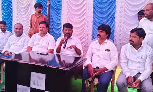 అసమర్థ నాయకత్వంతో కుట్రలు చేసి నన్ను ఓడించిండ్రు :  మాజీ ఎమ్మెల్యే గువ్వల