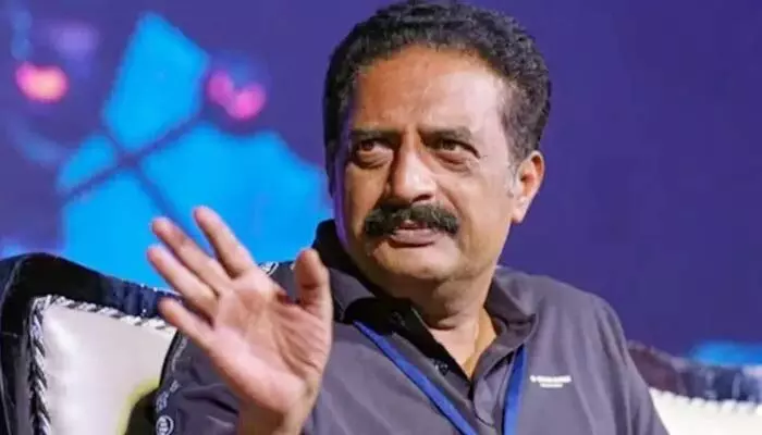 ‘ఇలాంటి గుండాల వల్లే?’.. నటుడు ప్రకాష్ రాజ్ సంచలన వ్యాఖ్యలు ‘ఇలాంటి గుండాల వల్లే?’.. నటుడు ప్రకాష్ రాజ్ సంచలన వ్యాఖ్యలు