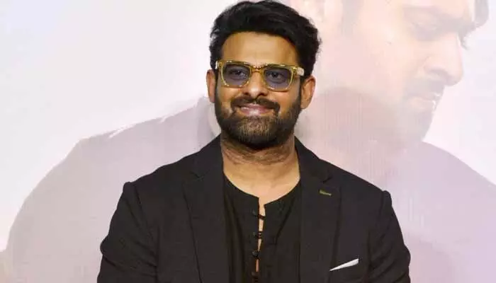 Prabhas: ప్రభాస్ అభిమానులకు బంపర్ ఆఫర్ ఇచ్చిన ‘స్పిరిట్’ మూవీ టీమ్.. ఈ లక్కీ చాన్స్ కోసం ఏం చేయాలంటే! Prabhas: ప్రభాస్ అభిమానులకు బంపర్ ఆఫర్ ఇచ్చిన ‘స్పిరిట్’ మూవీ టీమ్.. ఈ లక్కీ చాన్స్ కోసం ఏం చేయాలంటే!