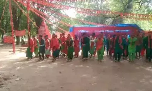 బయటపడ్డ మావోయిస్టుల షాకింగ్ వీడియో.. పోలీసులకు సవాల్ చేసి మరీ..