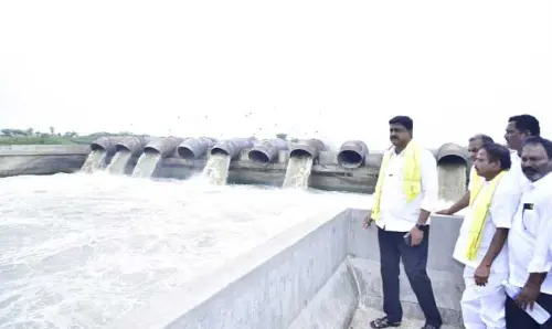 10 లక్షల కోట్ల అప్పులున్నా.. హామీలన్నీ నెరవేరుస్తున్నాం..