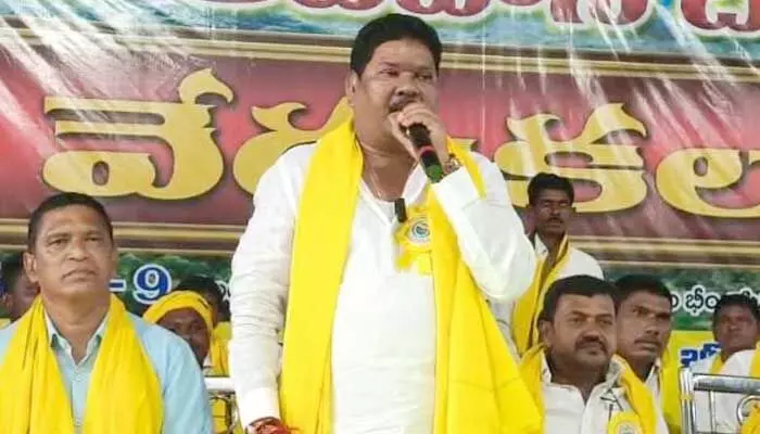 తిరిగి దాడి చేయడానికి ఏమాత్రం ఆలోచించం.. సోయం బాపూరావు వార్నింగ్ తిరిగి దాడి చేయడానికి ఏమాత్రం ఆలోచించం.. సోయం బాపూరావు వార్నింగ్