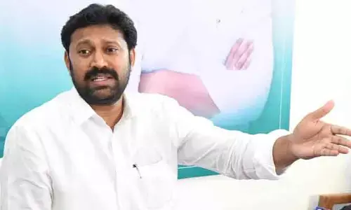 కావాలనే పోలింగ్ కేంద్రాలు మార్చారు.. ఈసీపై YS అవినాశ్ రెడ్డి తీవ్ర ఆరోపణలు