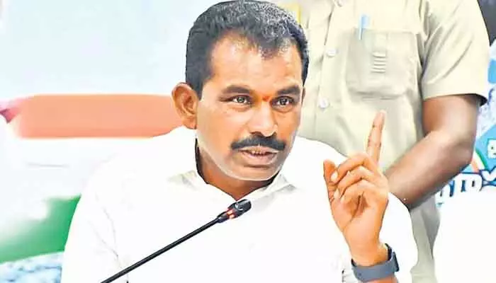 అరెస్టులకు రాహుల్గాంధీ భయపడే వ్యక్తి కాదు.. ఎమ్మెల్యే మేఘా రెడ్డి అరెస్టులకు రాహుల్గాంధీ భయపడే వ్యక్తి కాదు.. ఎమ్మెల్యే మేఘా రెడ్డి