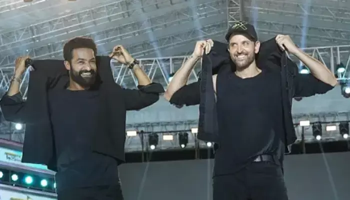 వార్ 2 లో జూనియర్ ఎన్టీఆర్ కు అన్యాయం...మూవీలో ఎంట్రీ అప్పుడేనా?