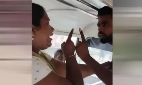ఆర్టీసీ బస్సు ఆపలేదని.. ఛేజ్​ చేసి మరీ బస్సు ఆపి..