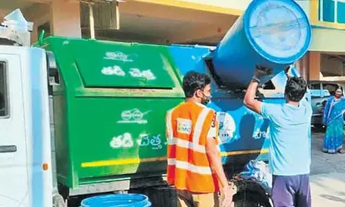 చెత్త పన్ను వసూళ్లు.. మరో 10 మందిపై వేటు