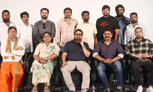 గత 3 ఏళ్లుగా వేతనాలు పెంచలేదు.. కొలిక్కిరాని సినీ కార్మికుల సమస్య
