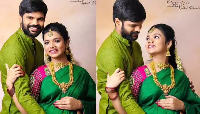 తండ్రి కాబోతున్న మహేష్.. భార్య బేబీ బంప్ ఫొటోస్ షేర్ చేయడంతో కంగ్రాట్స్ చెబుతున్న నెటిజన్లు తండ్రి కాబోతున్న మహేష్.. భార్య బేబీ బంప్ ఫొటోస్ షేర్ చేయడంతో కంగ్రాట్స్ చెబుతున్న నెటిజన్లు