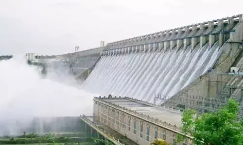 కలకలలాడుతోన్న సాగర్‌ జలాశయం.. 24 గేట్లు ఎత్తిన అధికారులు