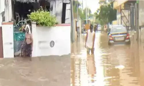 జలదిగ్బంధంలో ఏపీ రాజధాని గ్రామాలు.. ప్రజలకు తీవ్ర ఇబ్బందులు