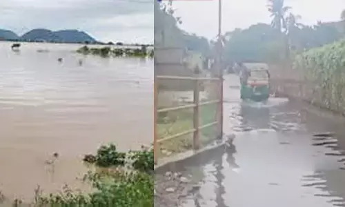 బుడమేరు వాగు ఉధృతి.. గుణదల వంతెనపై భారీగా వరద ప్రవాహం