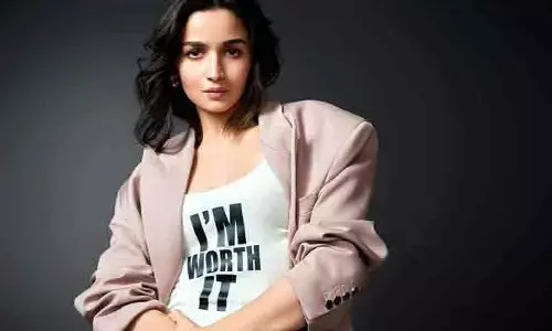 అడల్ట్ మూవీలో స్టార్ హీరోయిన్.. 18 సంవత్సరాలు పైబడిన వారికి మాత్రమే