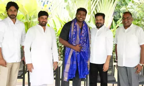 Rahul Sipligunj: సీఎం రేవంత్ రెడ్డిని కలిసిన సింగర్ రాహుల్ సిప్లిగంజ్..