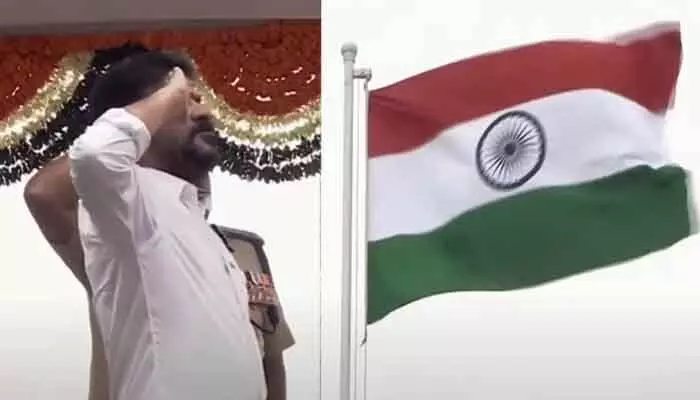 79వ స్వాతంత్య్ర దినోత్సవం.. గోల్కొండపై త్రివర్ణ పతాకం ఎగురువేసిన CM రేవంత్ రెడ్డి 79వ స్వాతంత్య్ర దినోత్సవం.. గోల్కొండపై త్రివర్ణ పతాకం ఎగురువేసిన CM రేవంత్ రెడ్డి