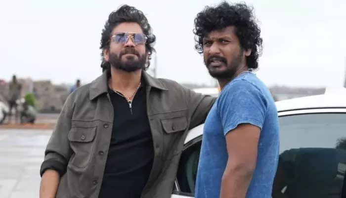 మా హీరోను అంత నీచంగా చూపిస్తావా? లోకేష్పై నిప్పులు చెరుగుతున్న నాగ్ ఫ్యాన్స్! మా హీరోను అంత నీచంగా చూపిస్తావా? లోకేష్పై నిప్పులు చెరుగుతున్న నాగ్ ఫ్యాన్స్!